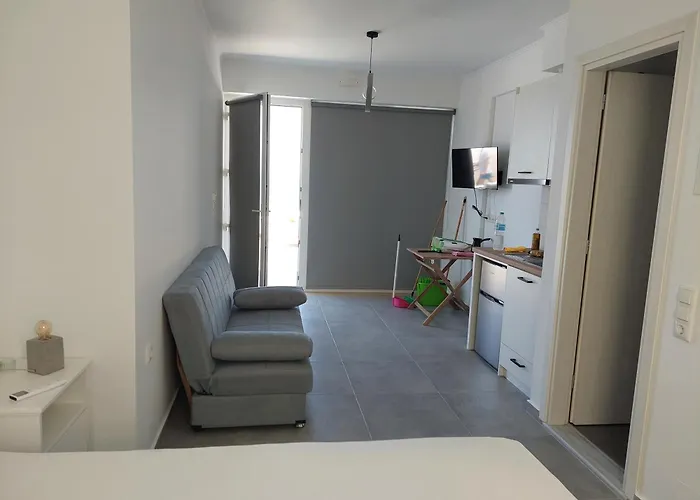 Almiriki- Ground Floor Seafront Appartamento Elafonissos